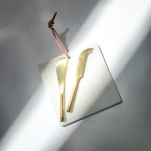 Load image into Gallery viewer, Brass Cheese Duo