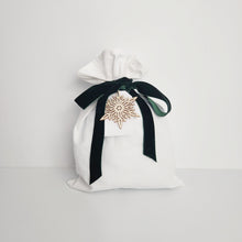 Load image into Gallery viewer, Teak Server Gift Bundle