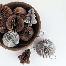 Load image into Gallery viewer, Paper Tree Decoration - Latte