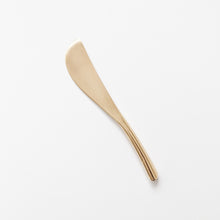 Load image into Gallery viewer, Brass Pate Knife