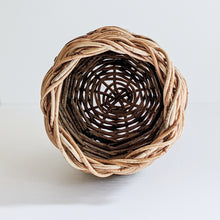 Load image into Gallery viewer, Handwoven Wicker Egg-shaped Basket