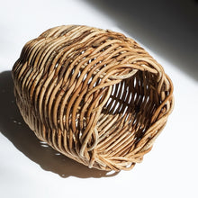 Load image into Gallery viewer, Handwoven Wicker Egg-shaped Basket