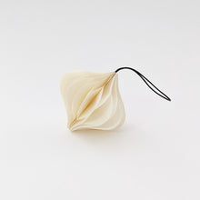 Load image into Gallery viewer, Paper Onion Decoration - Butter Cream