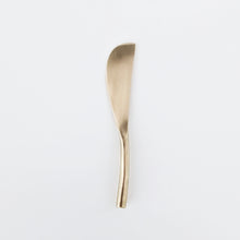 Load image into Gallery viewer, Brass Pate Knife