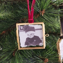 Load image into Gallery viewer, Mini Brass Photo Frame - Square
