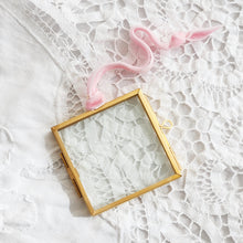 Load image into Gallery viewer, Mini Brass Photo Frame - Square
