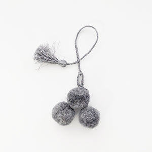 Natural Raffia Pom Pom Tassels / 3 colours