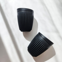 Load image into Gallery viewer, Huskee Reusable Cup - Charcoal
