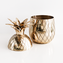 Load image into Gallery viewer, Brass Pineapple Ornament
